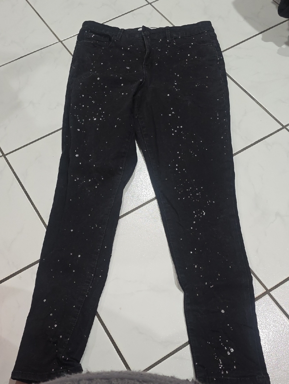 Sanctuary Black Skinny Jeans with White Paint Splatter